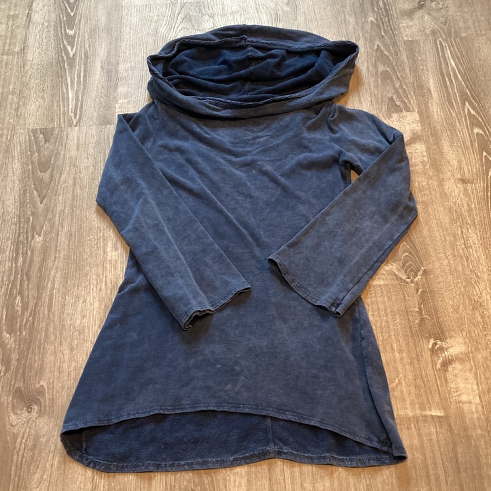 BRAEZ hoodie tunic/dress with high low design.